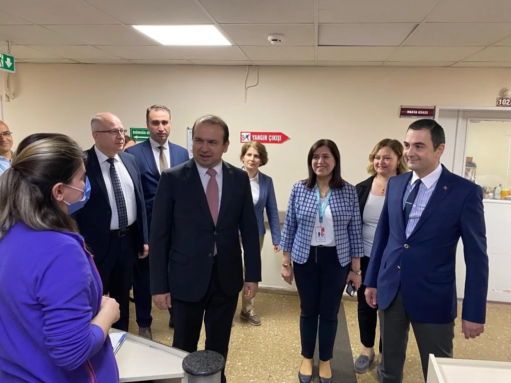 Sağlık Müdürü Şenkul, bayramı sağlık personelleriyle geçirdi