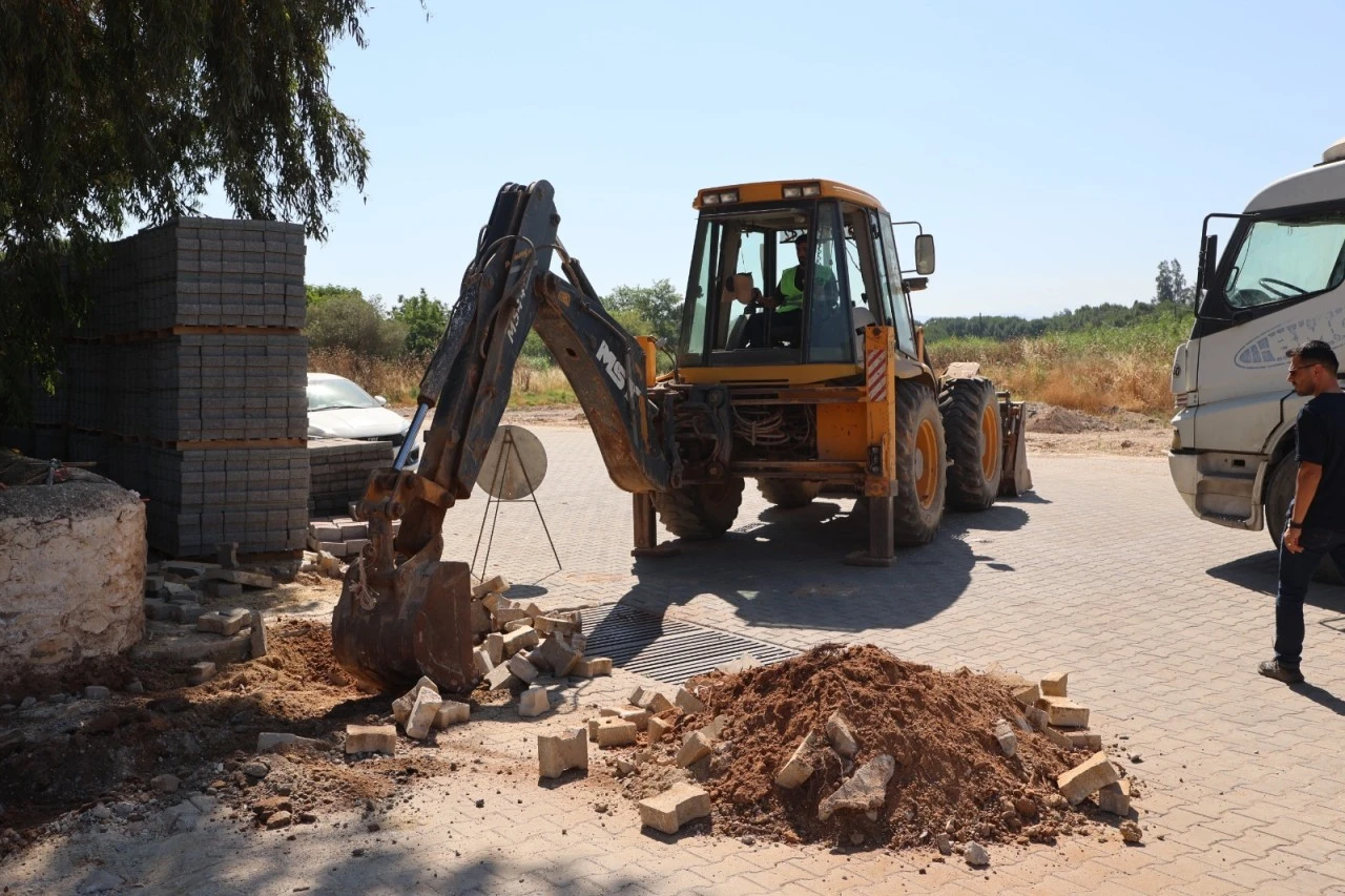 EFELER BELEDİYESİ’NDEN ŞEHİR HASTANESİ YOLUNDA ULAŞIMI RAHATLATACAK ÇALIŞMA