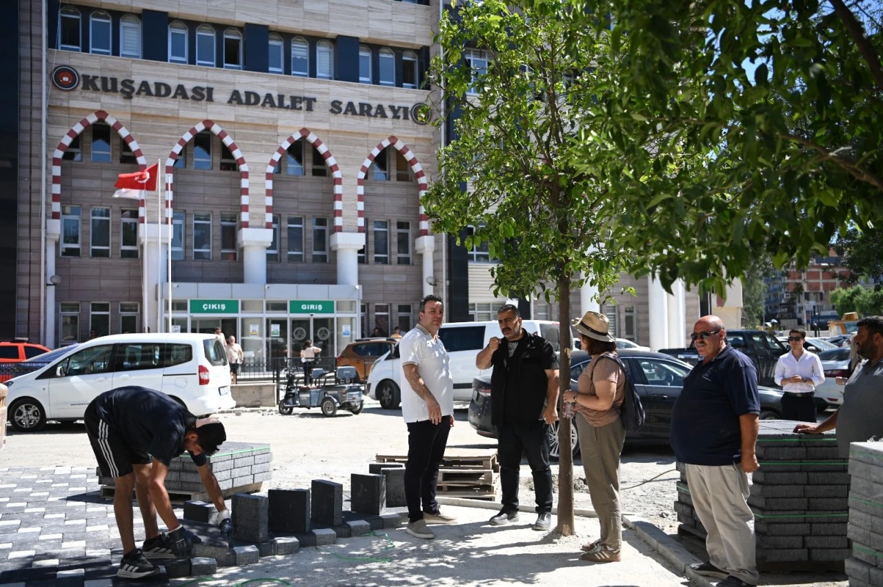 CUMHURİYET MAHALLESİ 5 BİN METREKARE DAHA YENİ YOLA KAVUŞACAK