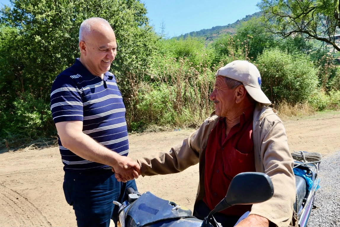 BAŞKAN KIVRAK ÖNCÜLÜĞÜNDE ASFALTLAMA ÇALIŞMALARI BAŞLADI