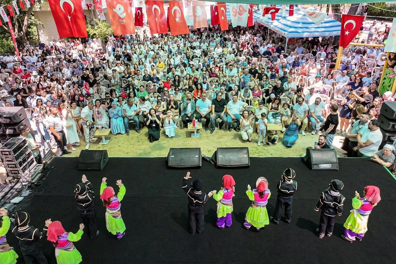 BAŞKAN YETİŞKİN’LE EFELER’DE DEV BULUŞMA: PINARBAŞI’NA ÇOCUK SELİ