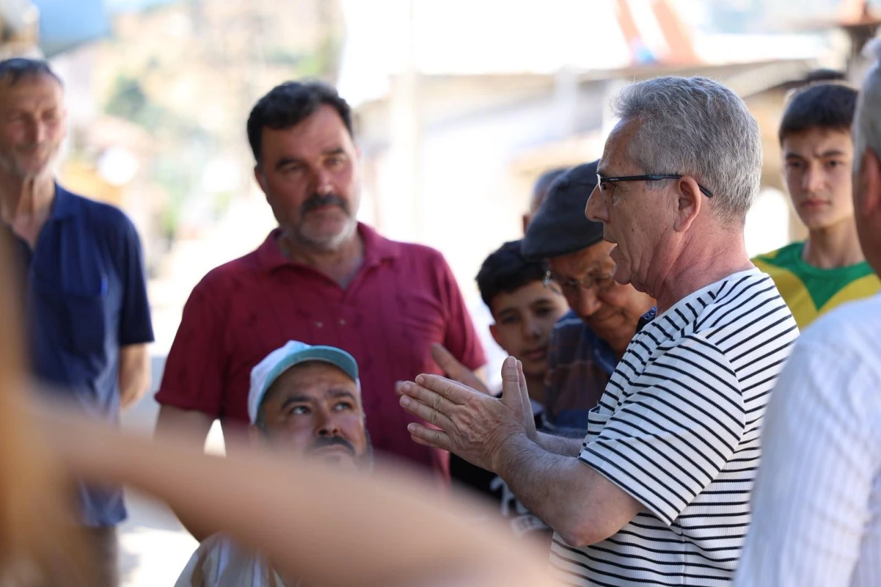 BAŞKAN TETİK SORUNLARI MAKAMDA DEĞİL YERİNDE DİNLİYOR