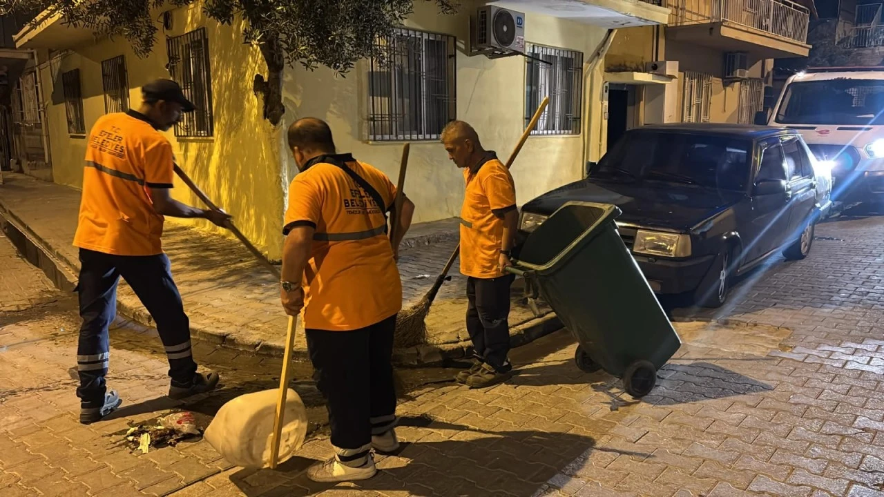 EFELER’DE TEMİZLİK SEFERBERLİĞİ GECE GÜNDÜZ SÜRÜYOR