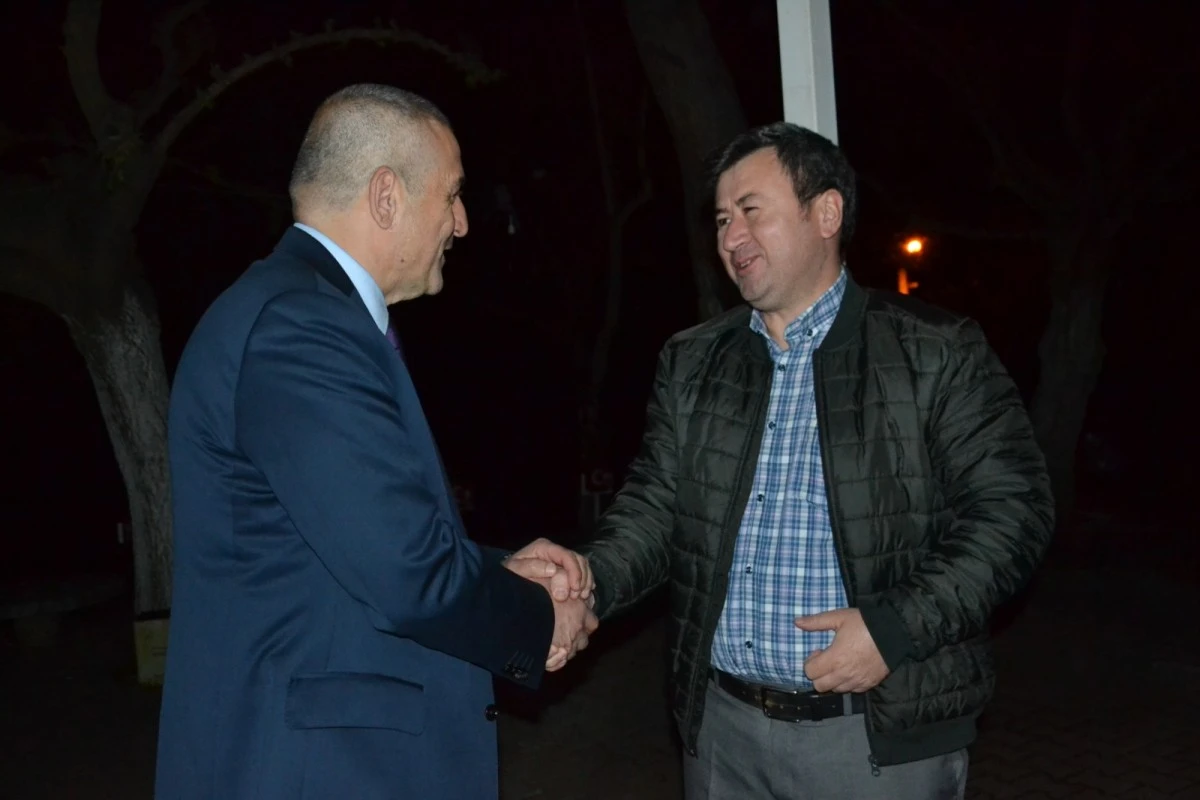 Abak, “İnşallah onları patates çuvalı, soğan çuvalı gibi siyasi arenadan fırlatıp atacaksınız