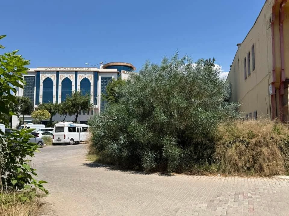 AYDINLI VATANDAŞTAN BÜYÜKŞEHİR BELEDİYESİ'NE TEPKİ: 