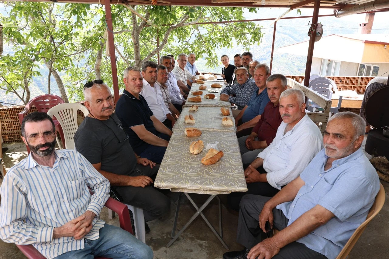BAŞKAN TETİK’TEN MAHALLELERE ZİYARET TURU