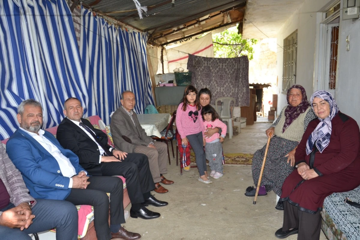 AK PARTİLİ ABAK'TAN YAŞLI VE HASTA VATANDAŞLARA BAYRAM ZİYARETİ