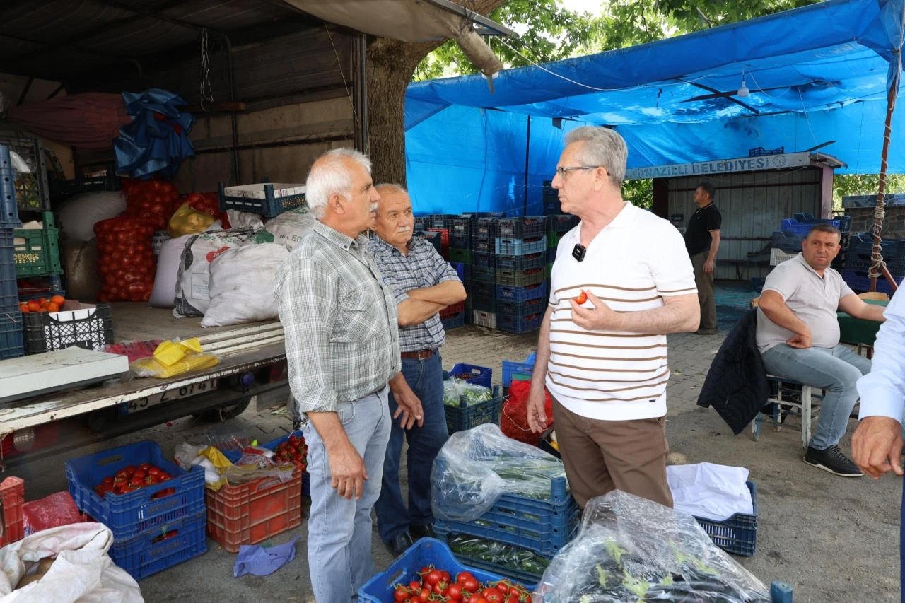 BAŞKAN TETİK AŞAĞI YAKACIK’TA ÜRETİCİLER VE VATANDAŞLARLA BULUŞTU