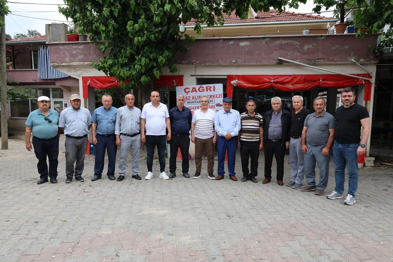 BAŞKAN TETİK AŞAĞI YAKACIK’TA ÜRETİCİLER VE VATANDAŞLARLA BULUŞTU