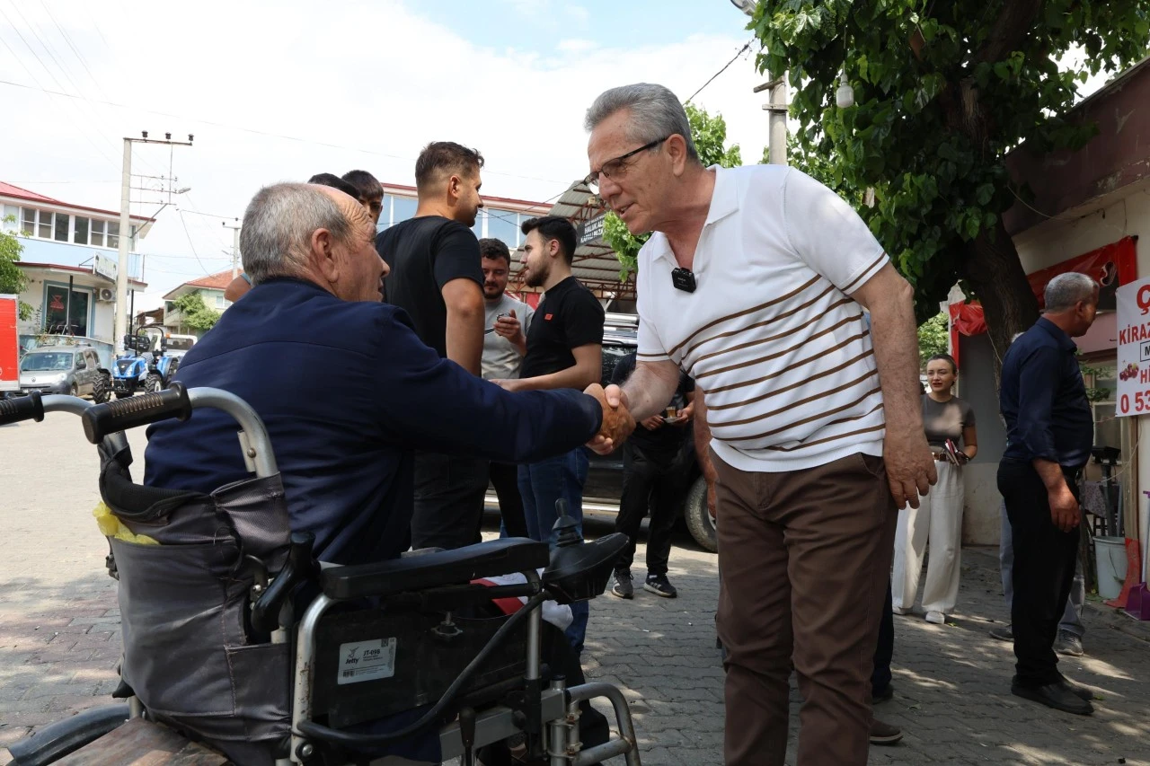 BAŞKAN TETİK AŞAĞI YAKACIK’TA ÜRETİCİLER VE VATANDAŞLARLA BULUŞTU