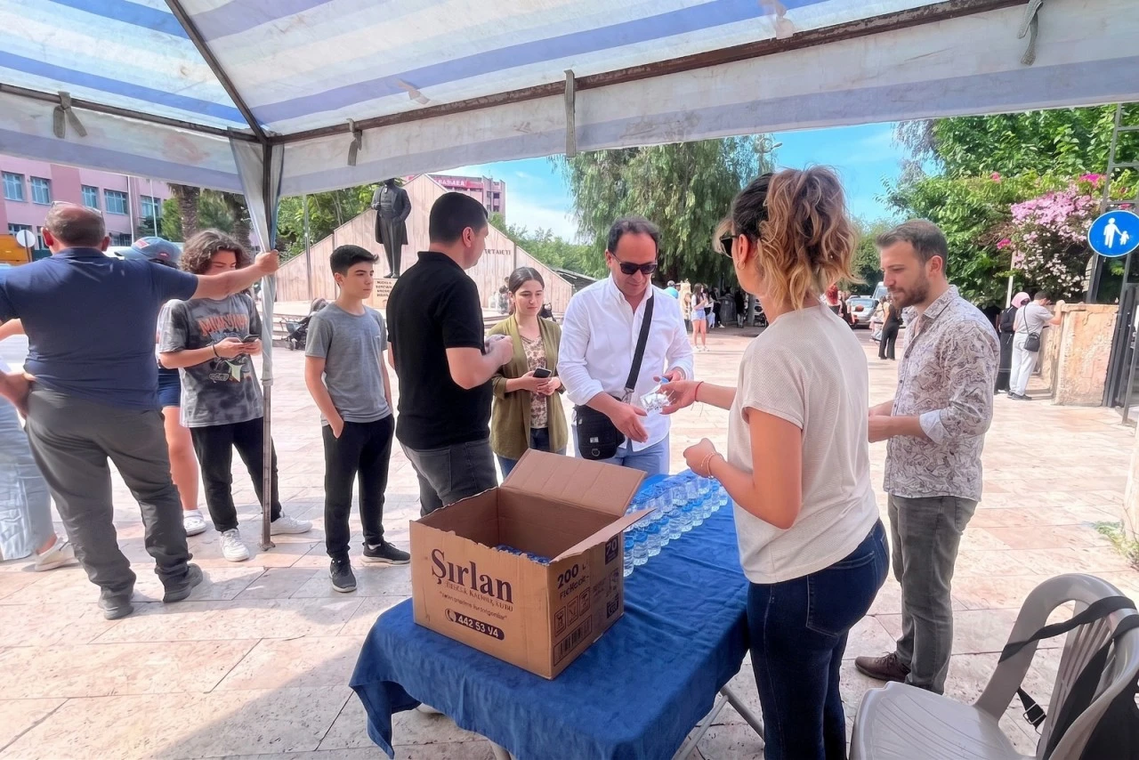 EFELER BELEDİYESİ’NDEN ÖĞRENCİLERE VE VELİLERE SERİNLETEN DESTEK