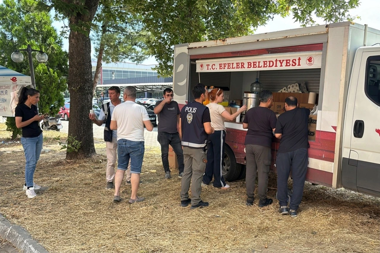 EFELER BELEDİYESİ’NDEN ÖĞRENCİLERE VE VELİLERE SERİNLETEN DESTEK