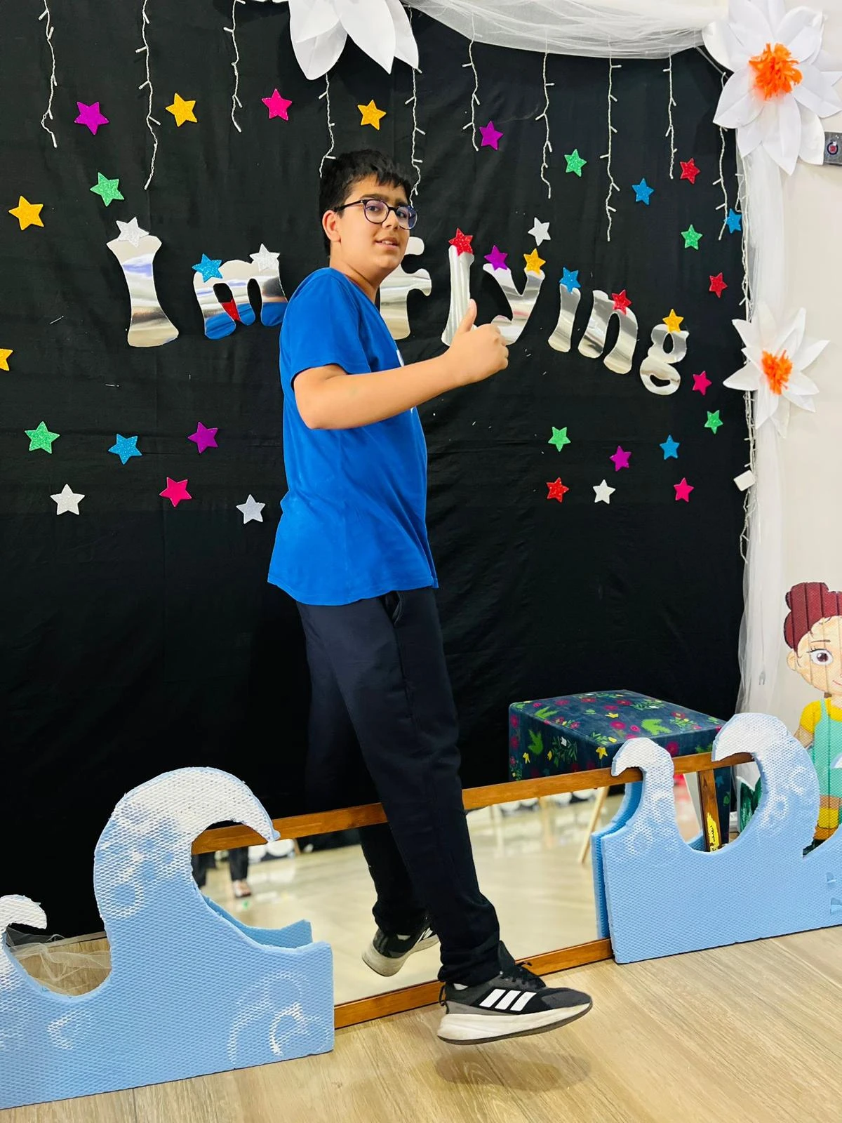 AYDIN BİL KOLEJİ'NDE GERİ DÖNÜŞÜM DEFİLESİ VE BİLİM ŞENLİĞİ BÜYÜK İLGİ GÖRDÜ