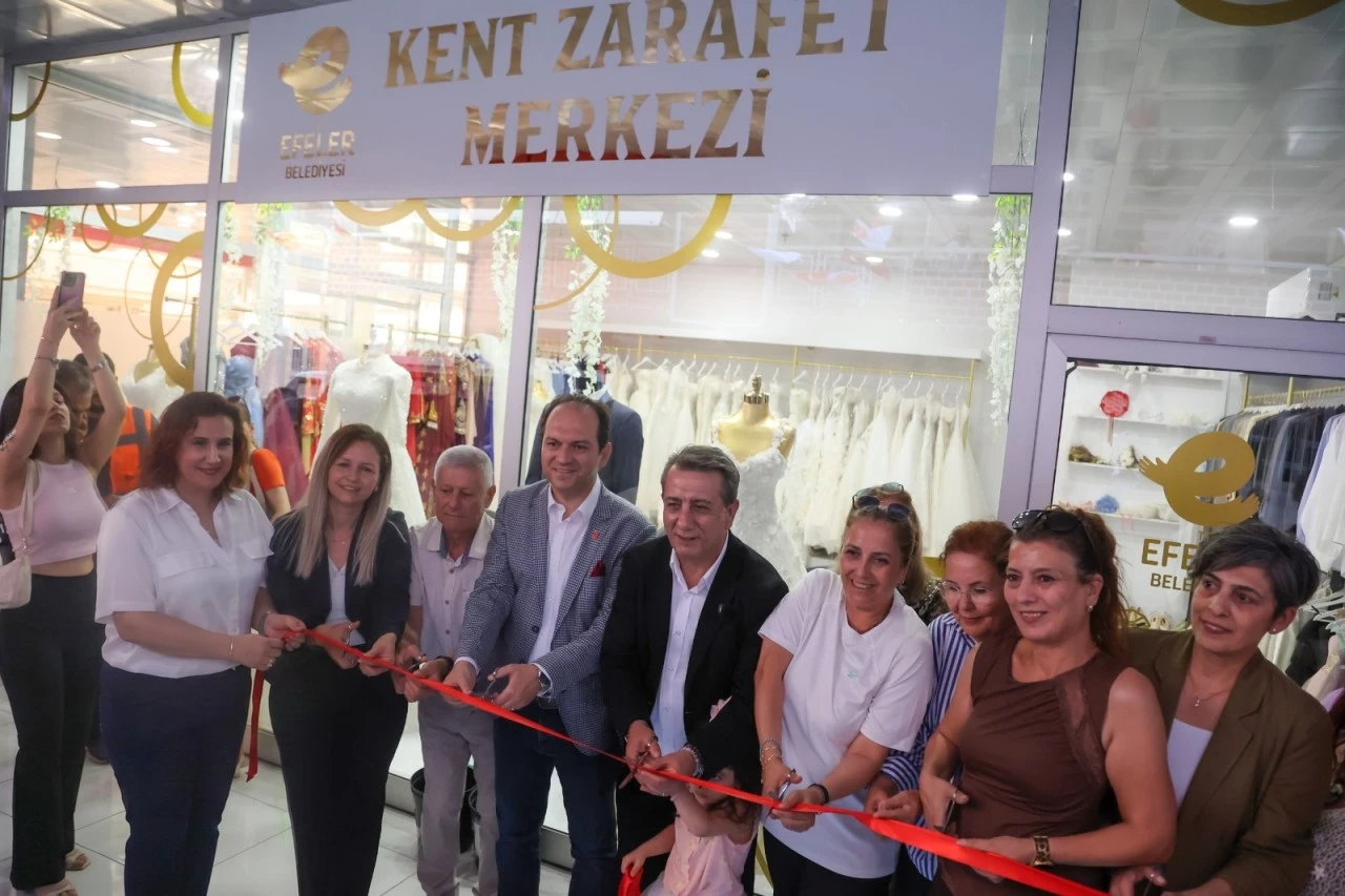 BAŞKAN YETİŞKİN’İN EVLENECEK ÇİFTLERE HEDİYESİ KENT ZARAFET MERKEZİ AÇILDI