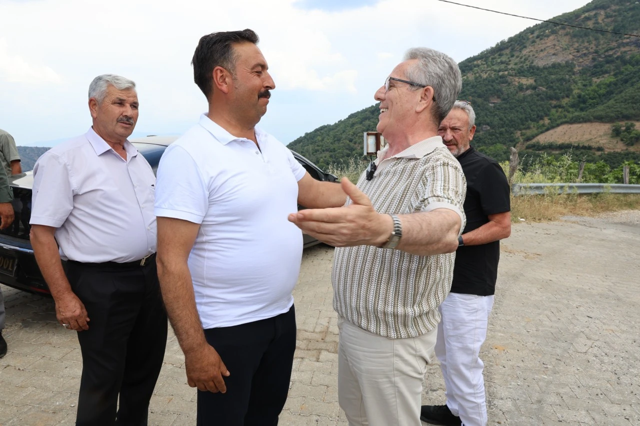 NAZİLLİ'DE MUHTARLARDAN BAŞKAN TETİK'E GÜÇLÜ DESTEK