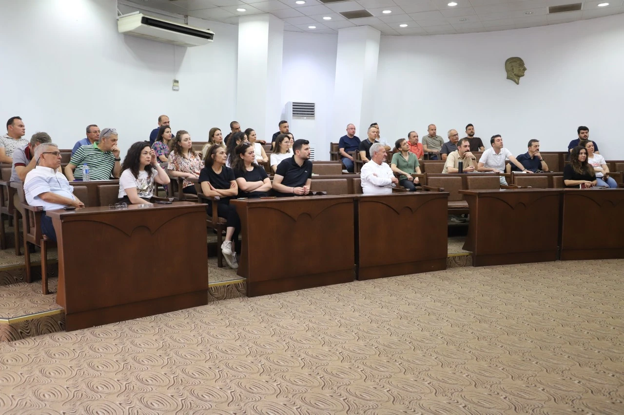NAZİLLİ BELEDİYESİ HİZMET İÇİ EĞİTİMLERİNE DEVAM EDİYOR