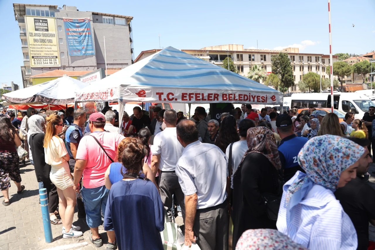 EFELER BELEDİYESİ’NİN AŞURE HAYRINA BÜYÜKŞEHİR ENGELİ