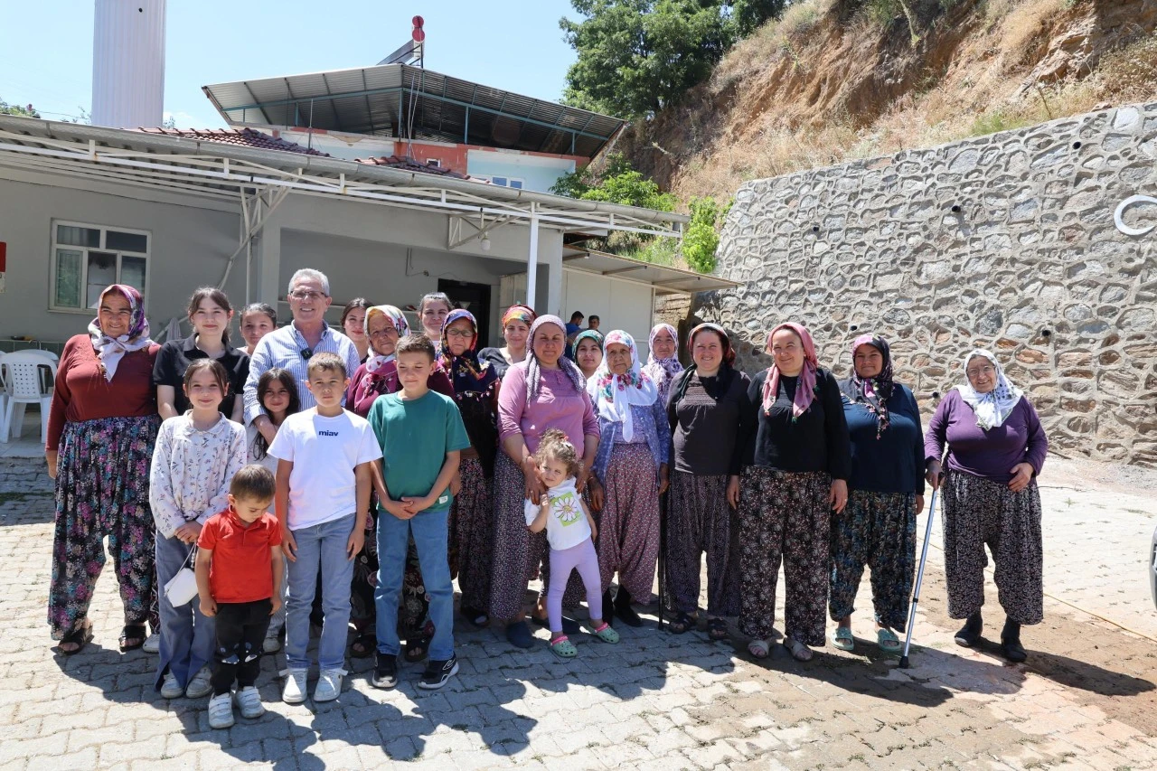 NAZİLLİ BELEDİYE BAŞKANI KIRSALDA GÖNÜLLERE DOKUNUYOR
