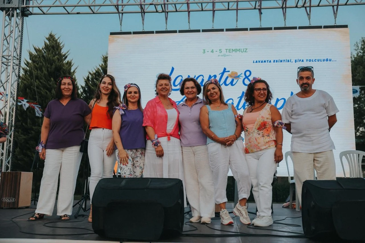 DİDİM’DE LAVANTA & AROMATERAPİ FESTİVALİ MUHTEŞEM BİR FİNALLE SONA ERDİ