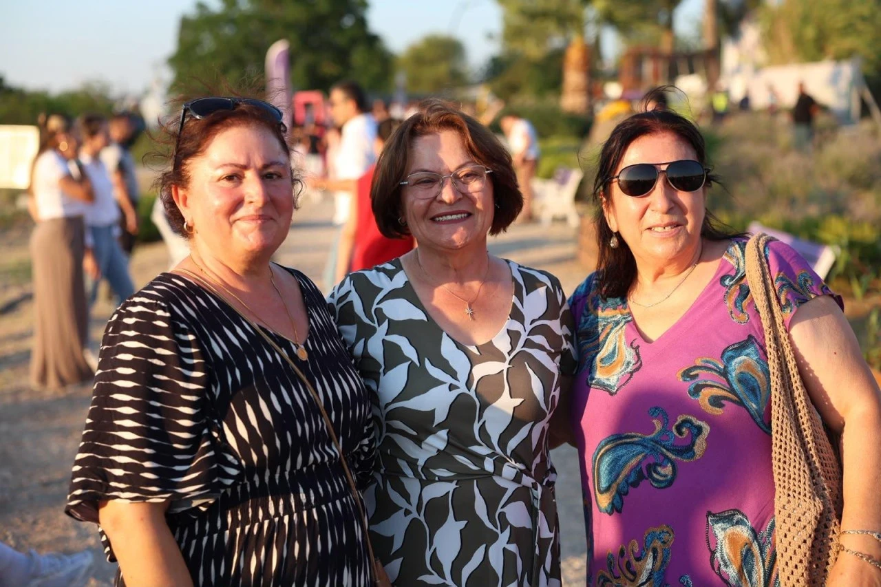 DİDİM’DE LAVANTA & AROMATERAPİ FESTİVALİ MUHTEŞEM BİR FİNALLE SONA ERDİ