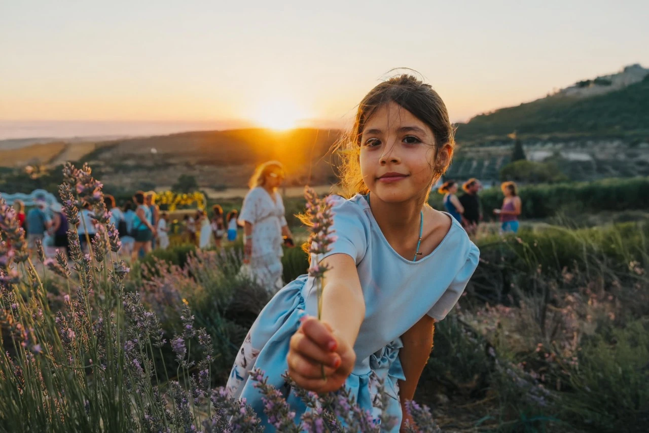 DİDİM’DE LAVANTA & AROMATERAPİ FESTİVALİ MUHTEŞEM BİR FİNALLE SONA ERDİ