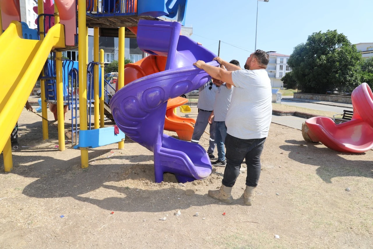 BAŞKAN TETİK TALİMAT VERDİ: ÇOCUK OYUN PARKLARINDA BÜYÜK DÖNÜŞÜM