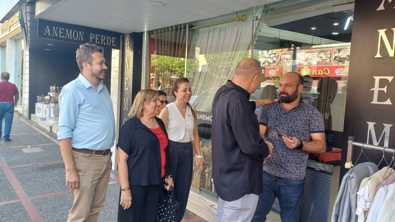 İ PARTİ AYDIN'DAN ÇARŞI ÇIKARMASI:
