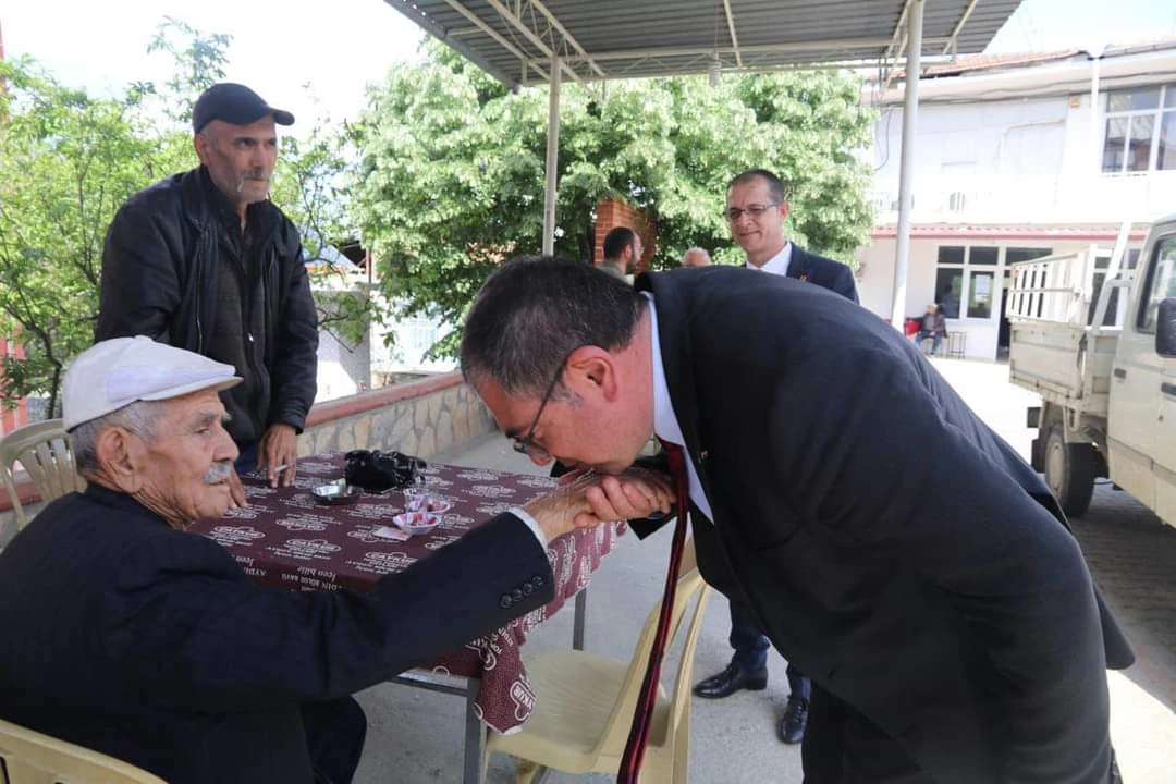 KARAKOZ'UN YOĞUN TEMPOSUNA AYDINLILARDAN TAM NOT