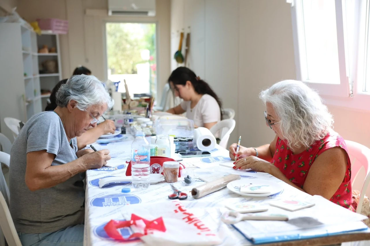 Didim Belediyesi Çini Sanatını Geleceğe Taşıyor