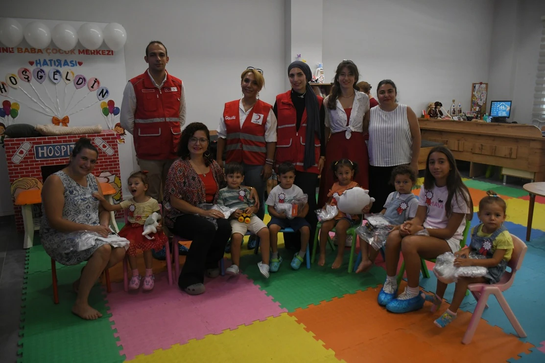 Anne Baba Çocuk Merkezi'nde Dayanışma Tohumları Yeşerdi