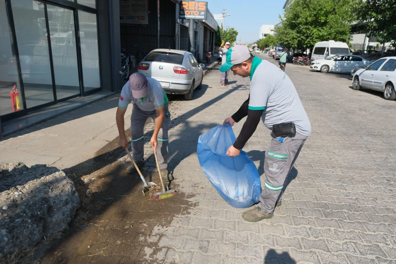 Nazilli Belediyesi’nden sanayi bölgesinde topyekûn temizlik seferberliği
