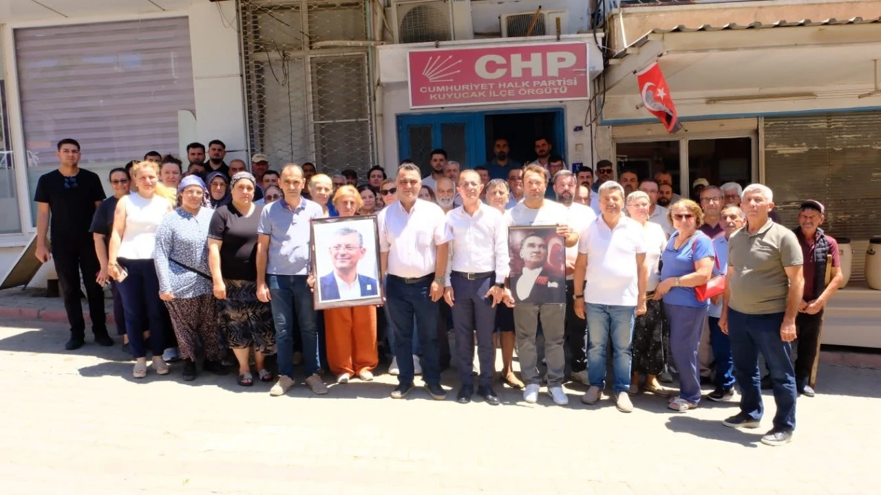 CHP Kuyucak'ta Toplu İstifa