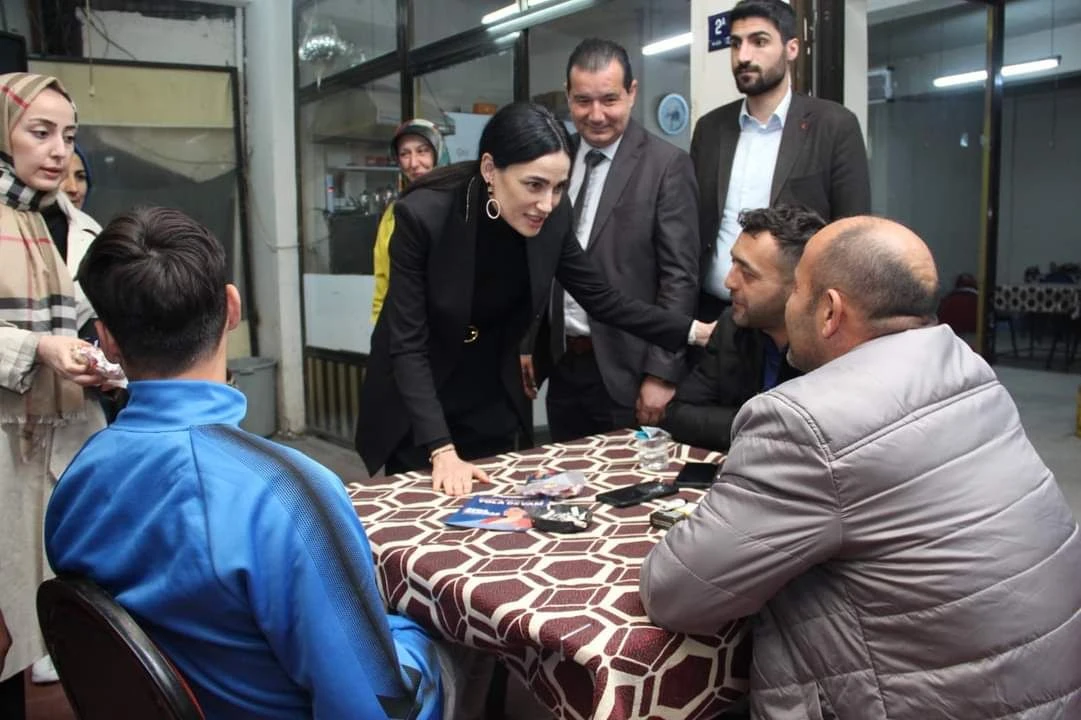 Kızılcaköylülerden Seda SArıbaş'a sevgi seli