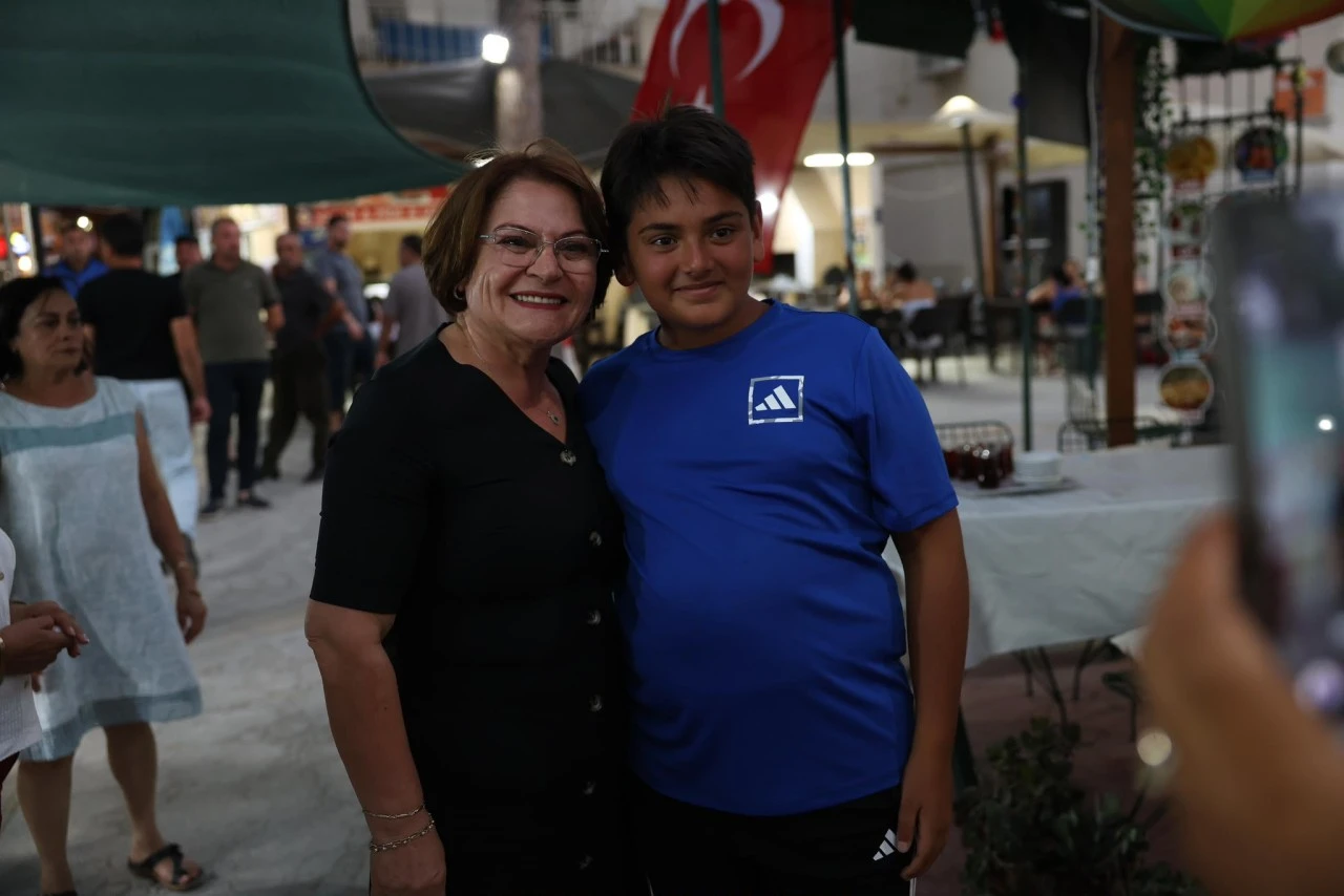 Didim Belediyesi Altınkum Sanat Sokağı’nda Sanat ve Dayanışmayı Buluşturdu