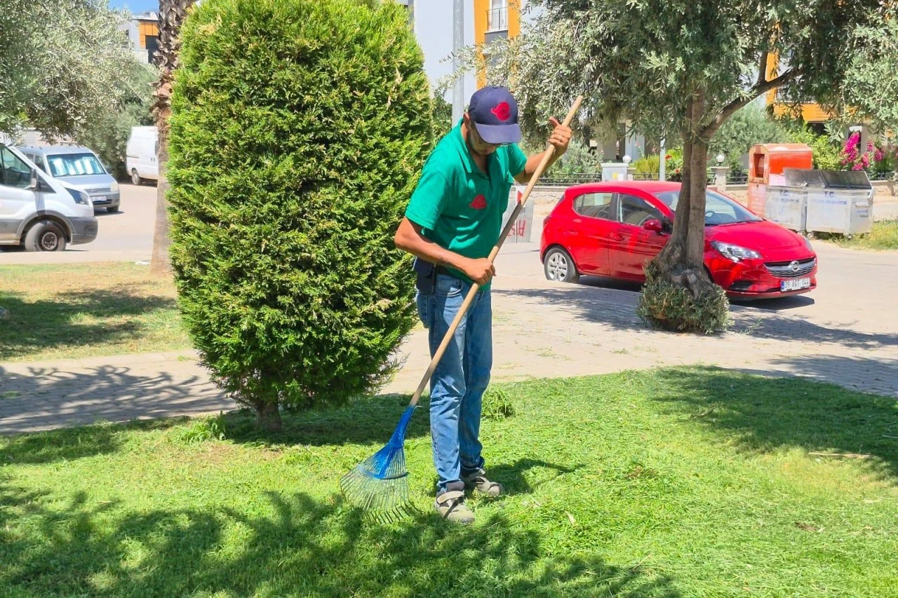 Efeler Belediyesi'nden Mimar Sinan parklarına kapsamlı bakım