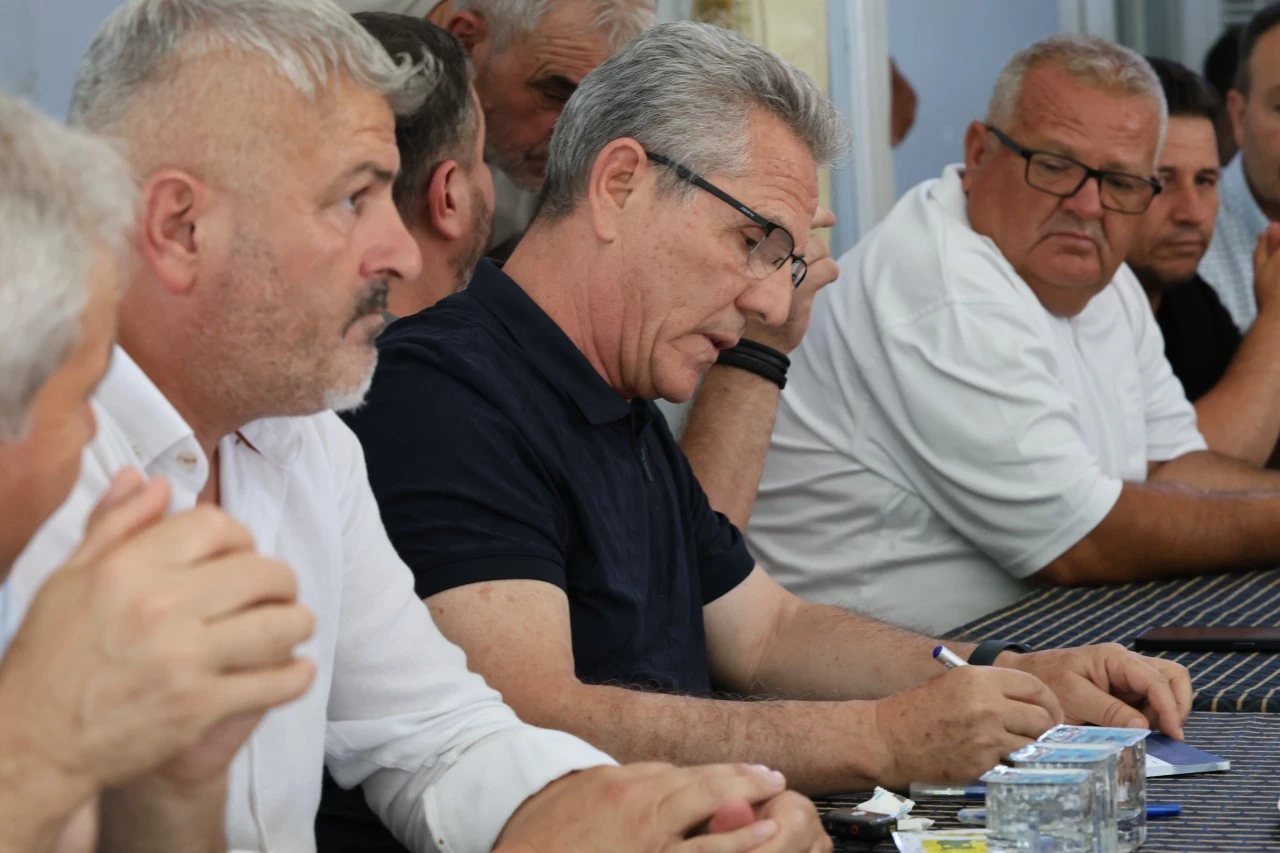 Başkan Tetik'ten Arslanlı ve Sailer Çıkarması