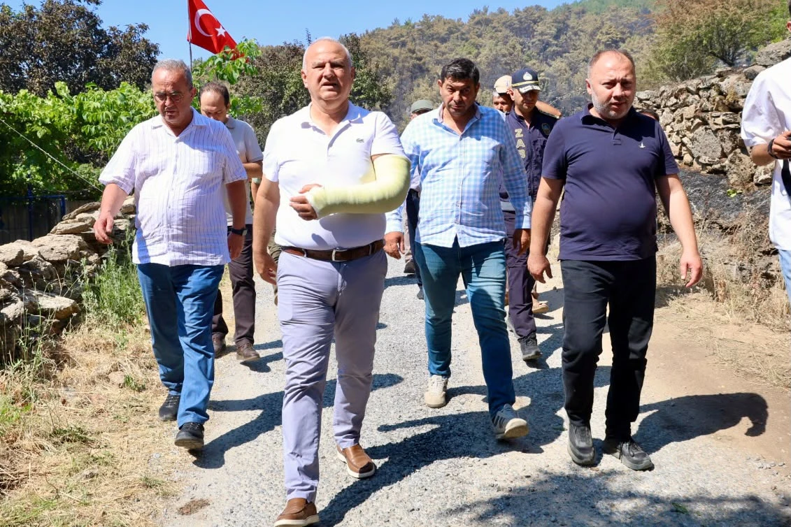 Başkan Mehmet Kıvrak Yangın Bölgesinde: “Hemşehrilerimizi Asla Yalnız Bırakmayacağız”