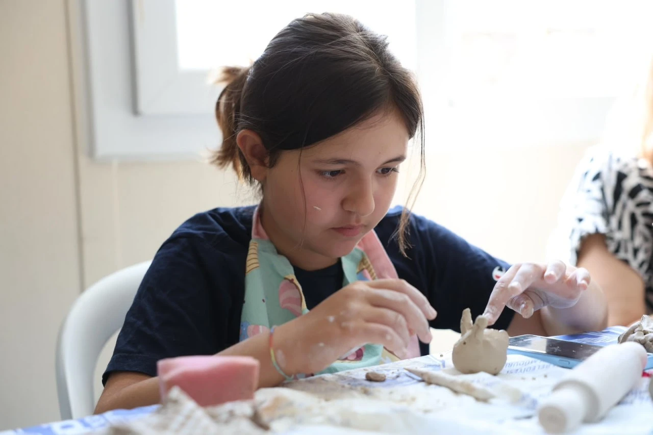 Didim Belediyesi seramik kursunda üretim devam ediyor