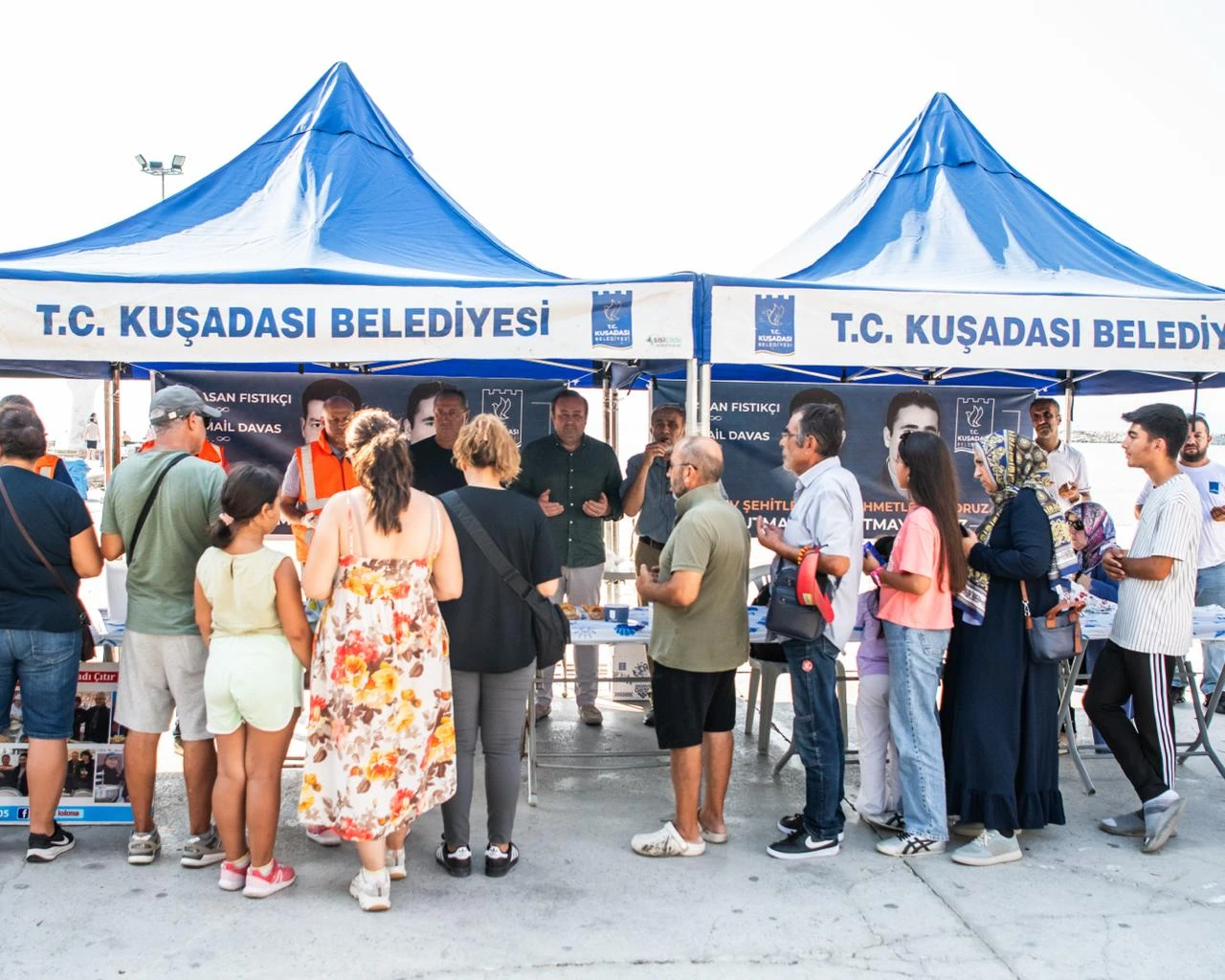 Kuşadası’nda görev şehitleri unutulmadı