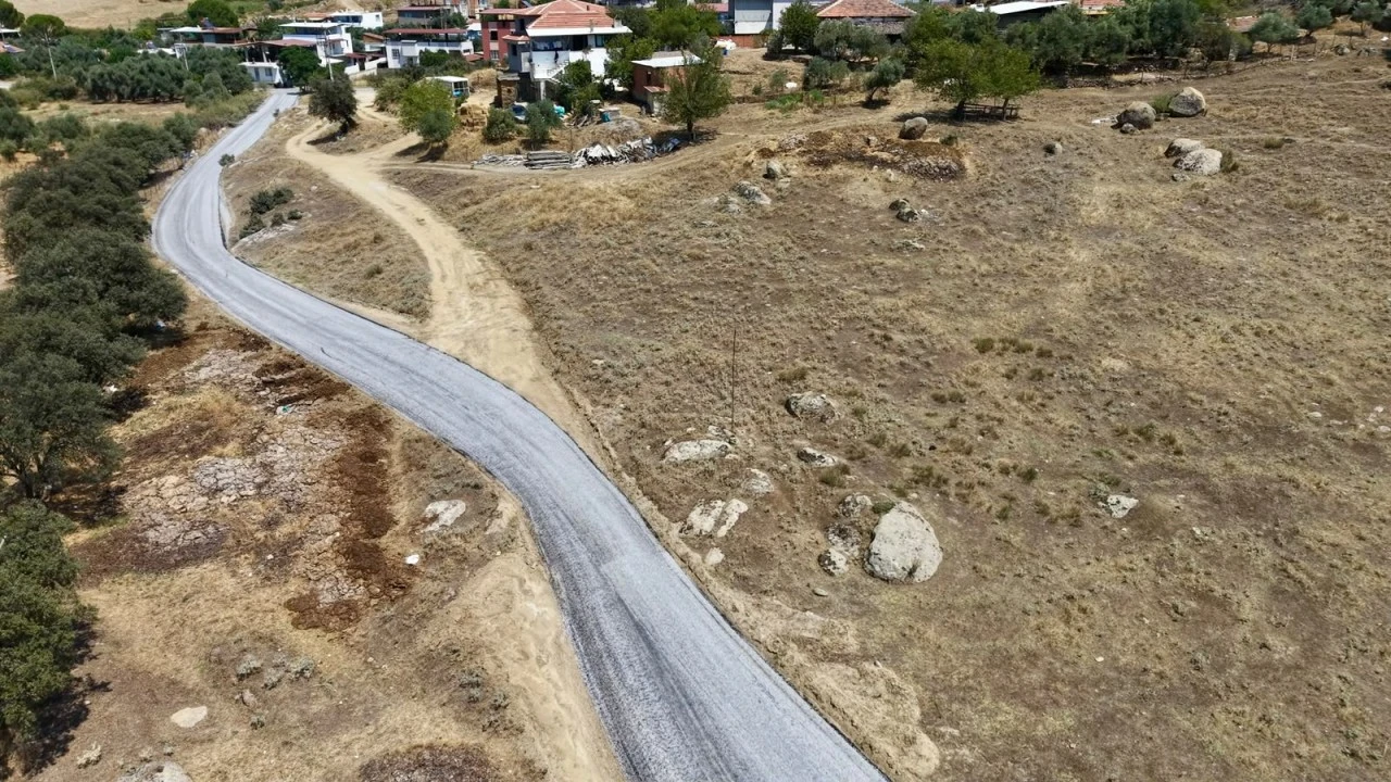 Başkan Kıvrak'tan Yol Hamlesi: Hedef Daha Fazla Mahalleye Daha Hızlı Hizmet