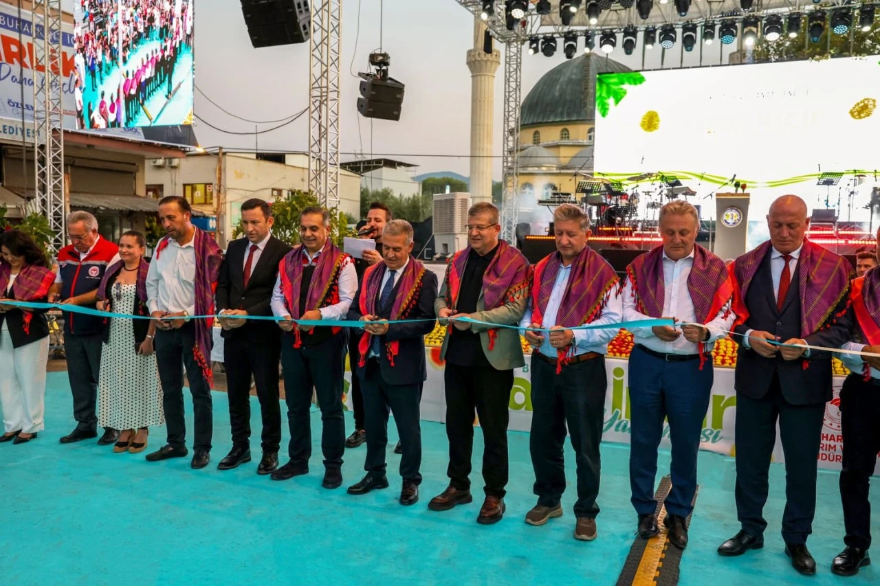 Nazilli’nin coğrafi işaretli lezzetleri Buharkent’te büyük ilgi gördü