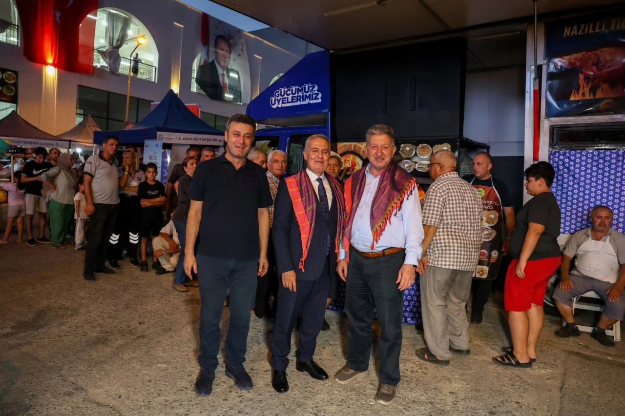 Nazilli’nin coğrafi işaretli lezzetleri Buharkent’te büyük ilgi gördü