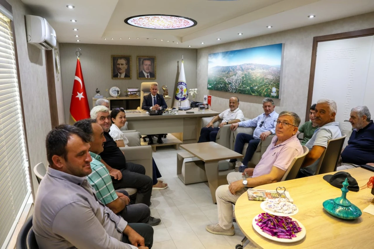 Nazilli’nin coğrafi işaretli lezzetleri Buharkent’te büyük ilgi gördü