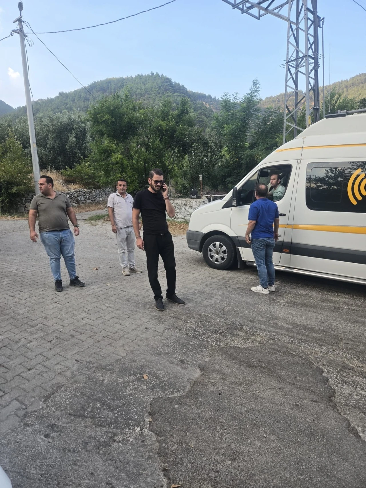 Aykut Özsu yangın bölgesinde: Gencelli’de mücadeleyi yerinde takip etti