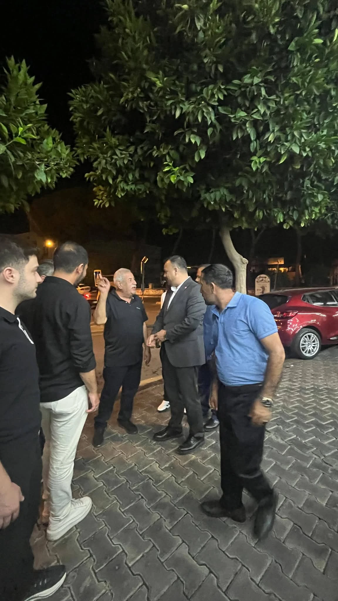 MHP’den “Terörsüz Türkiye” Pankartına Teşekkür Ziyareti
