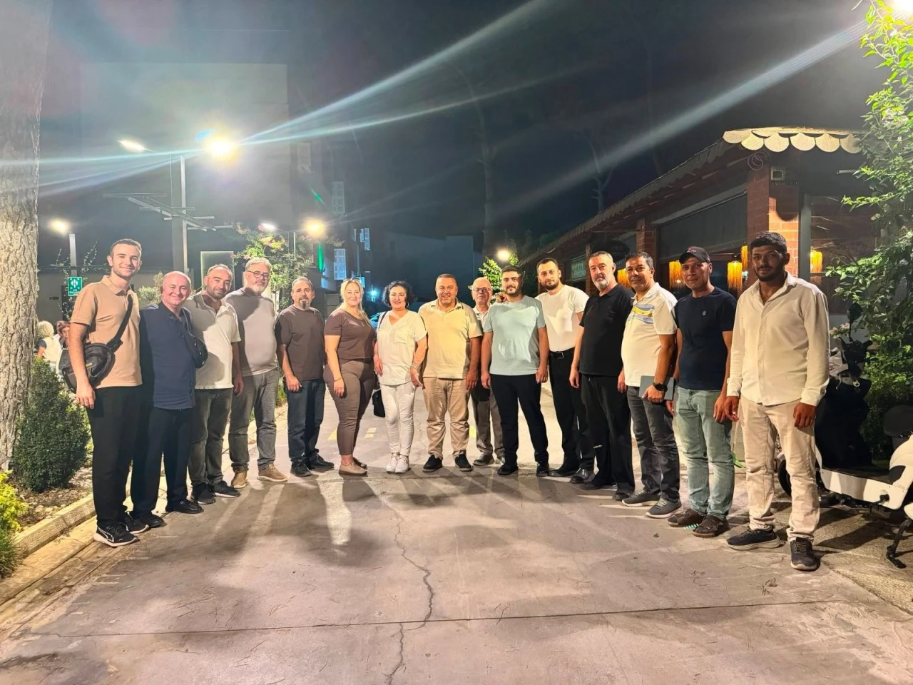 Anahtar Parti Aydın’da sahaya indi: “Rotamız millet”