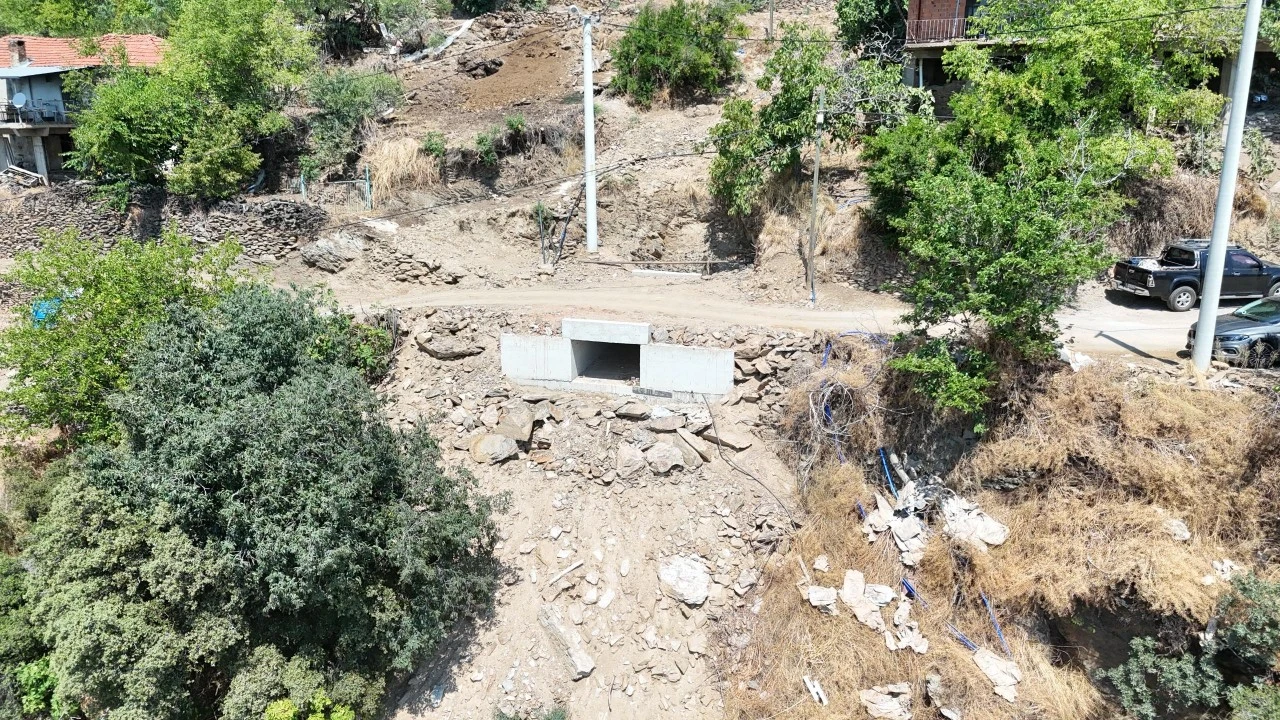 Nazilli Belediyesi’nden yollarda dört dörtlük çalışma