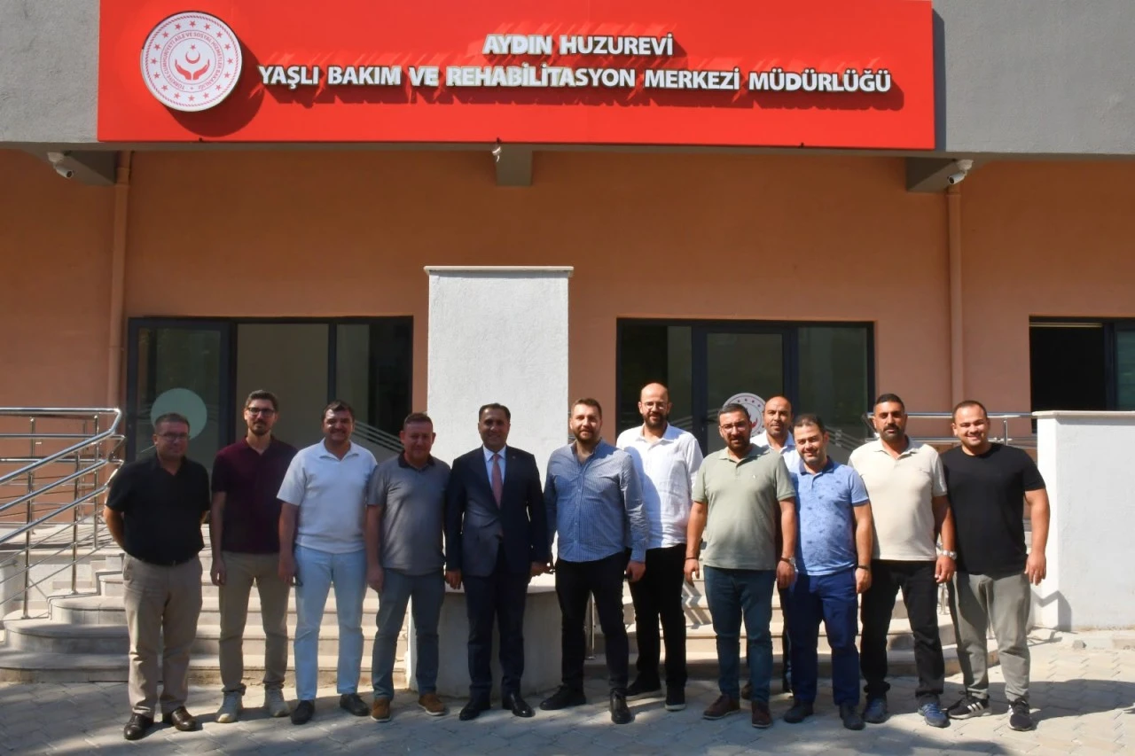 AY-SİAD’dan huzurevi sakinlerine anlamlı ziyaret