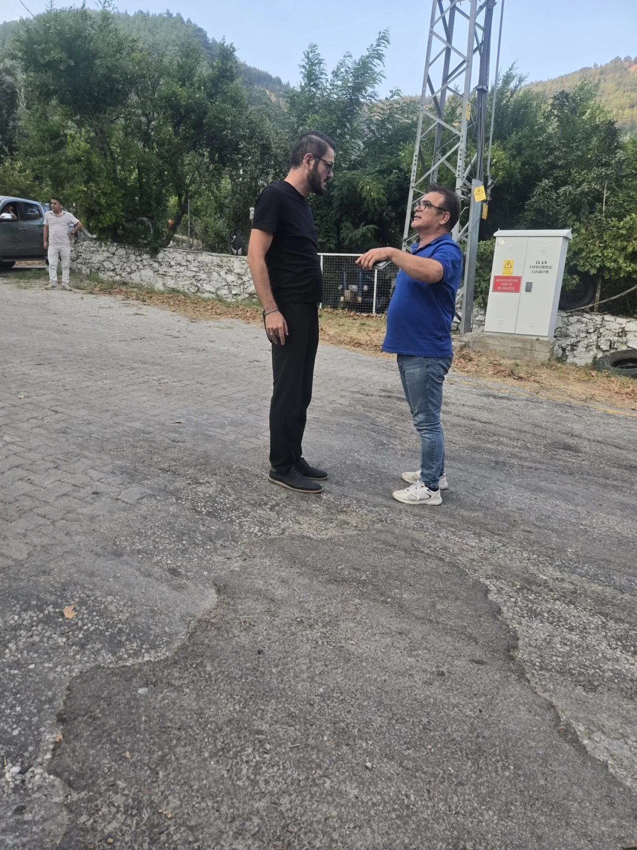 Aykut Özsu Sahada: Çalışmalarını Seçim Varmış Gibi Sürdürüyor