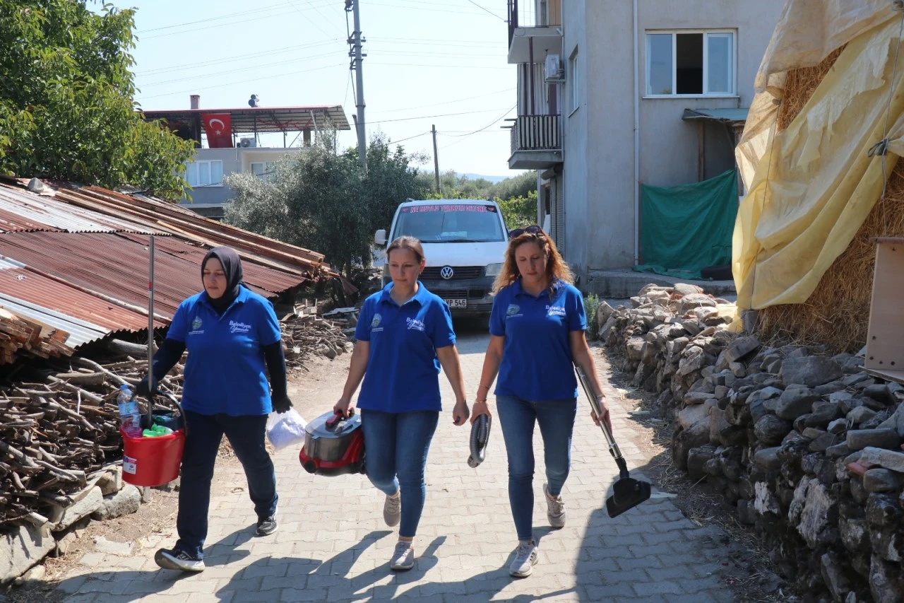 Bozdoğan’da Belediyen Yanında: Dayanışma Her KapıdaBozdoğan’da Belediyen Yanında: Dayanışma Her KapıdaBozdoğan’da Belediyen Yanında: Dayanışma Her KapıdaBozdoğan’da Belediyen Yanında: Dayanışma Her Bozdoğan’da Belediyen Yanın
